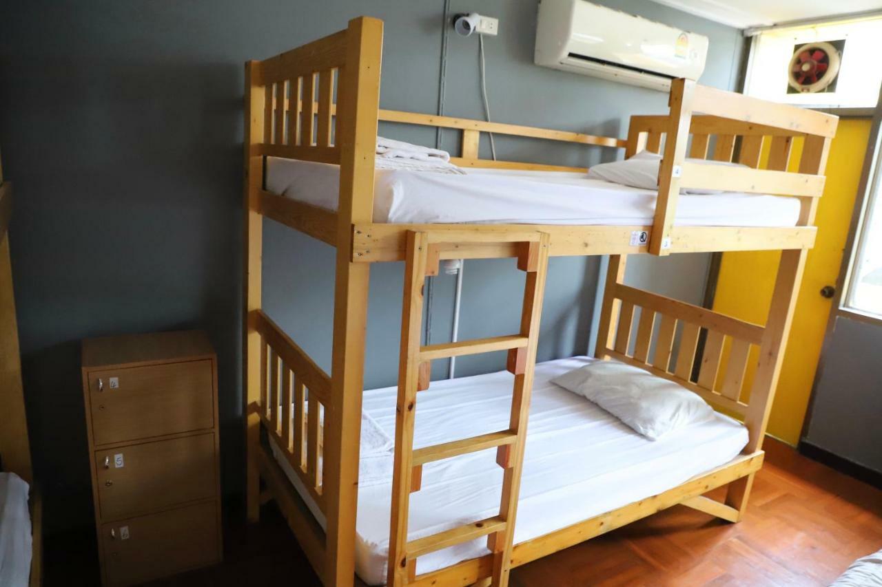 Ideer Hostel Bangkok Esterno foto