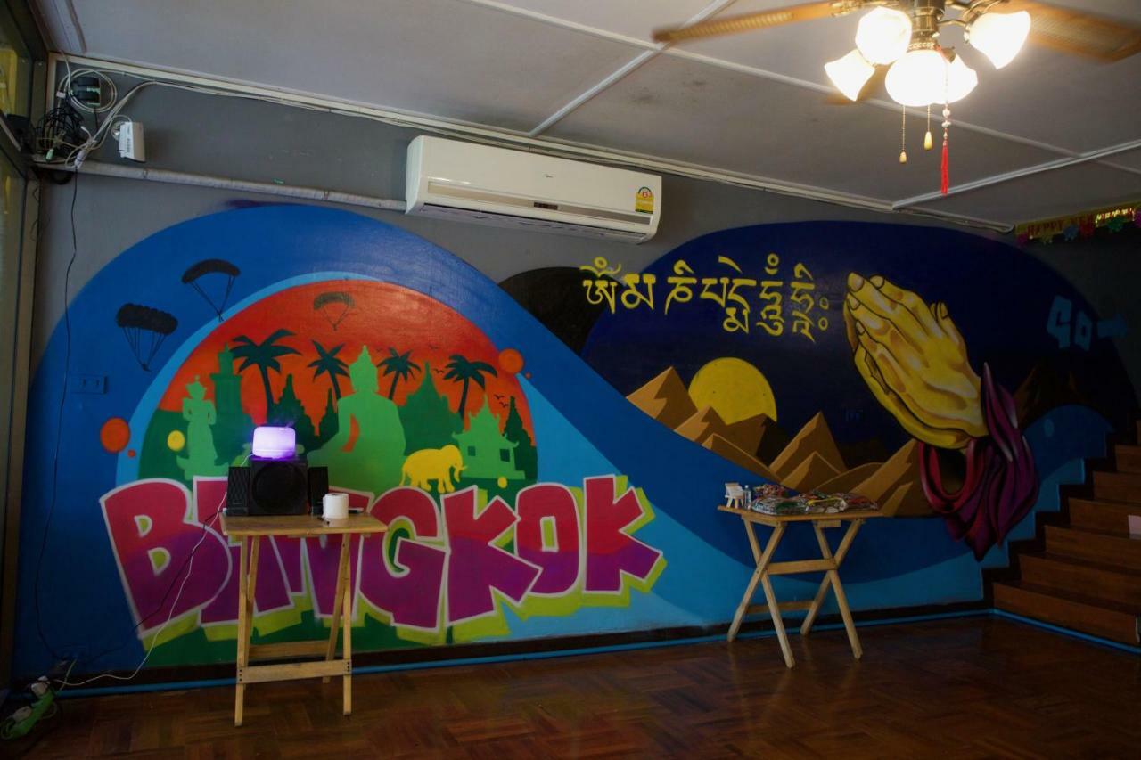 Ideer Hostel Bangkok Esterno foto