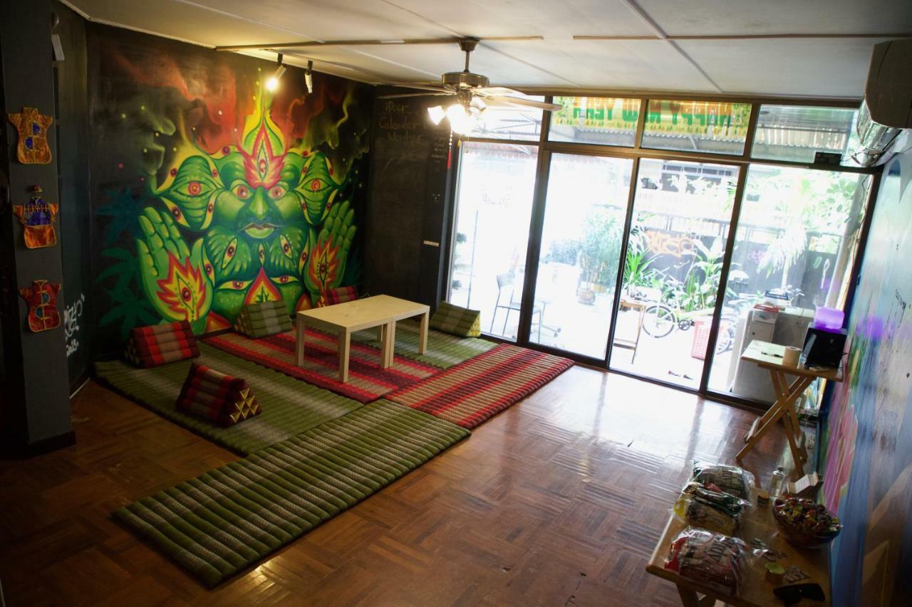 Ideer Hostel Bangkok Esterno foto